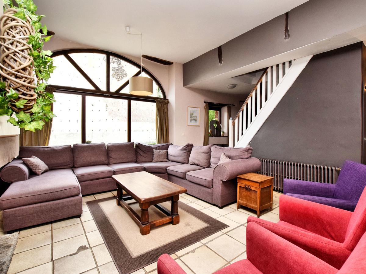 Spacious Holiday Home In Lierneux With Garden Extérieur photo